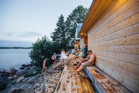 nøgen sauna|Naked in Helsinki: Baring it All in a Public Sauna